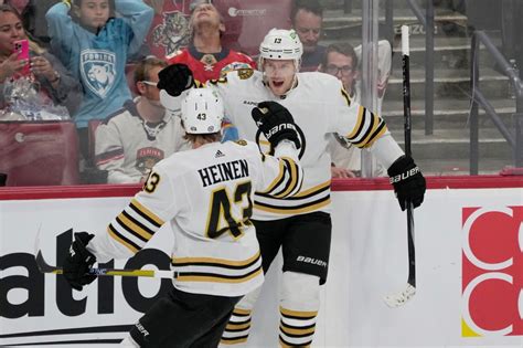 Bruins grind out 3-1 win over Chicago in 2023-24 season opener